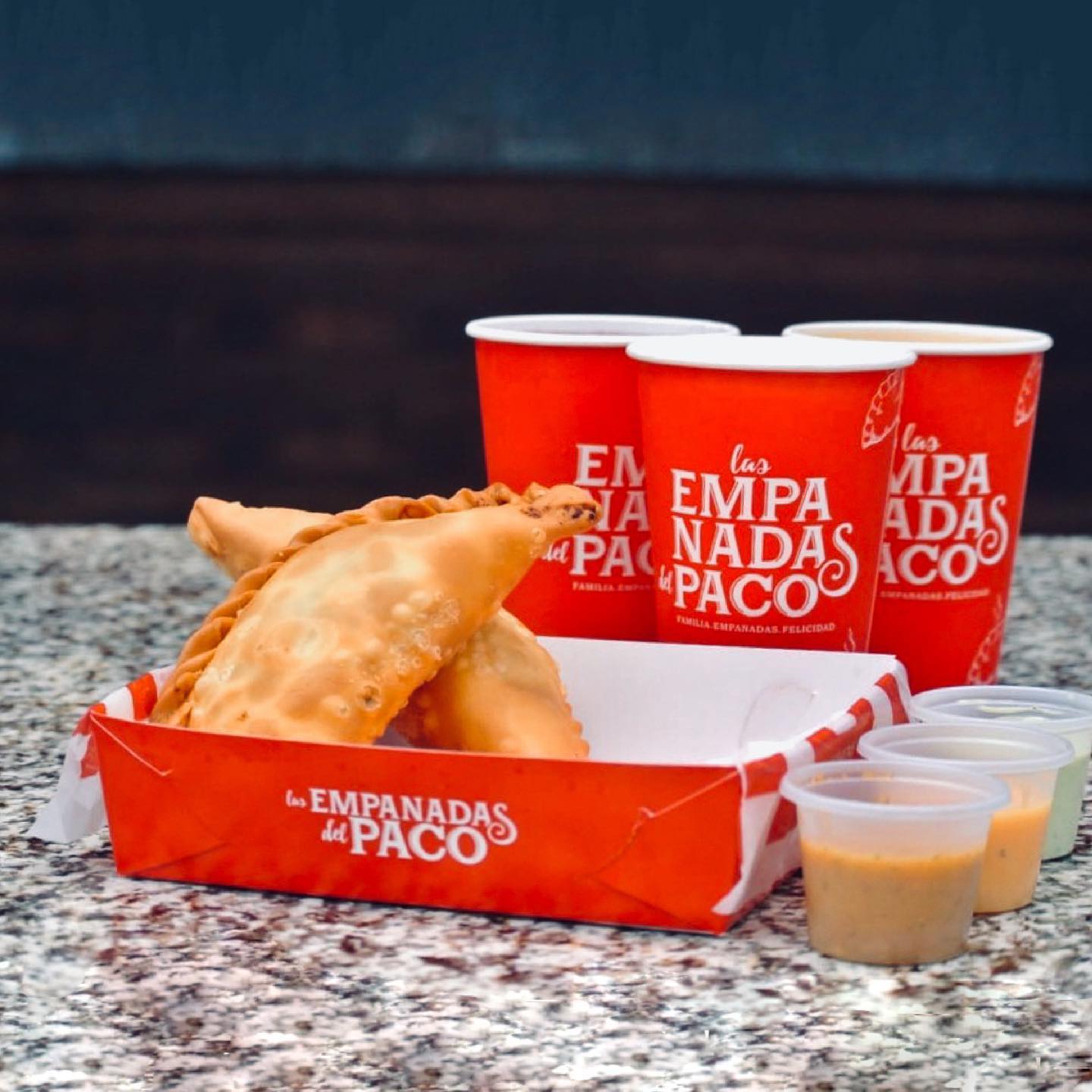 Combo empanada + bebida